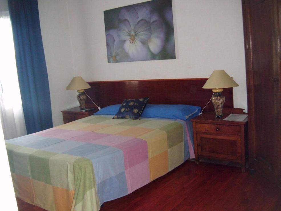 Puerta Del Sol Rooms Madrid Room photo